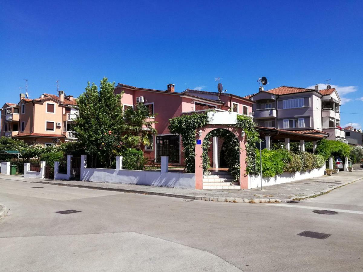 Apartment Sandra Umag Exterior photo